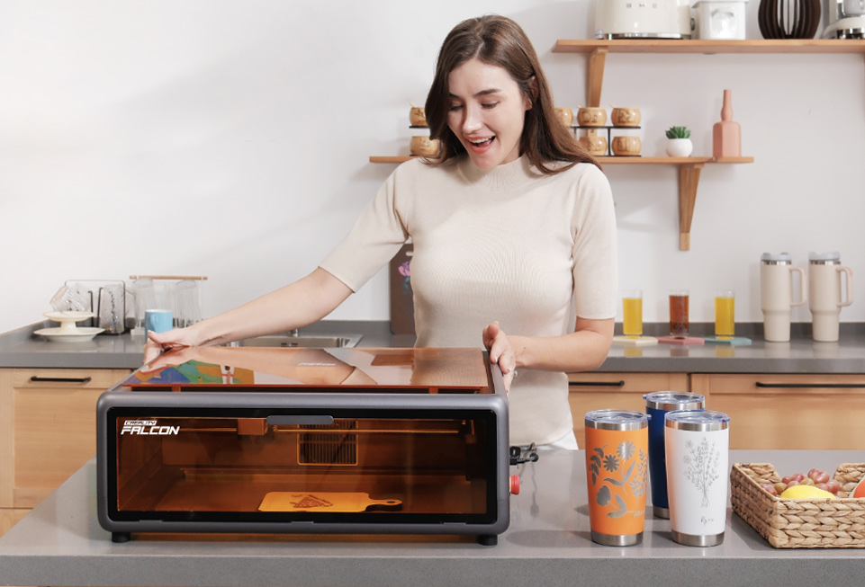 Creality-Falcon-A1-plotter-da-taglio-laser-e-incisore-Creativamente-Plotter